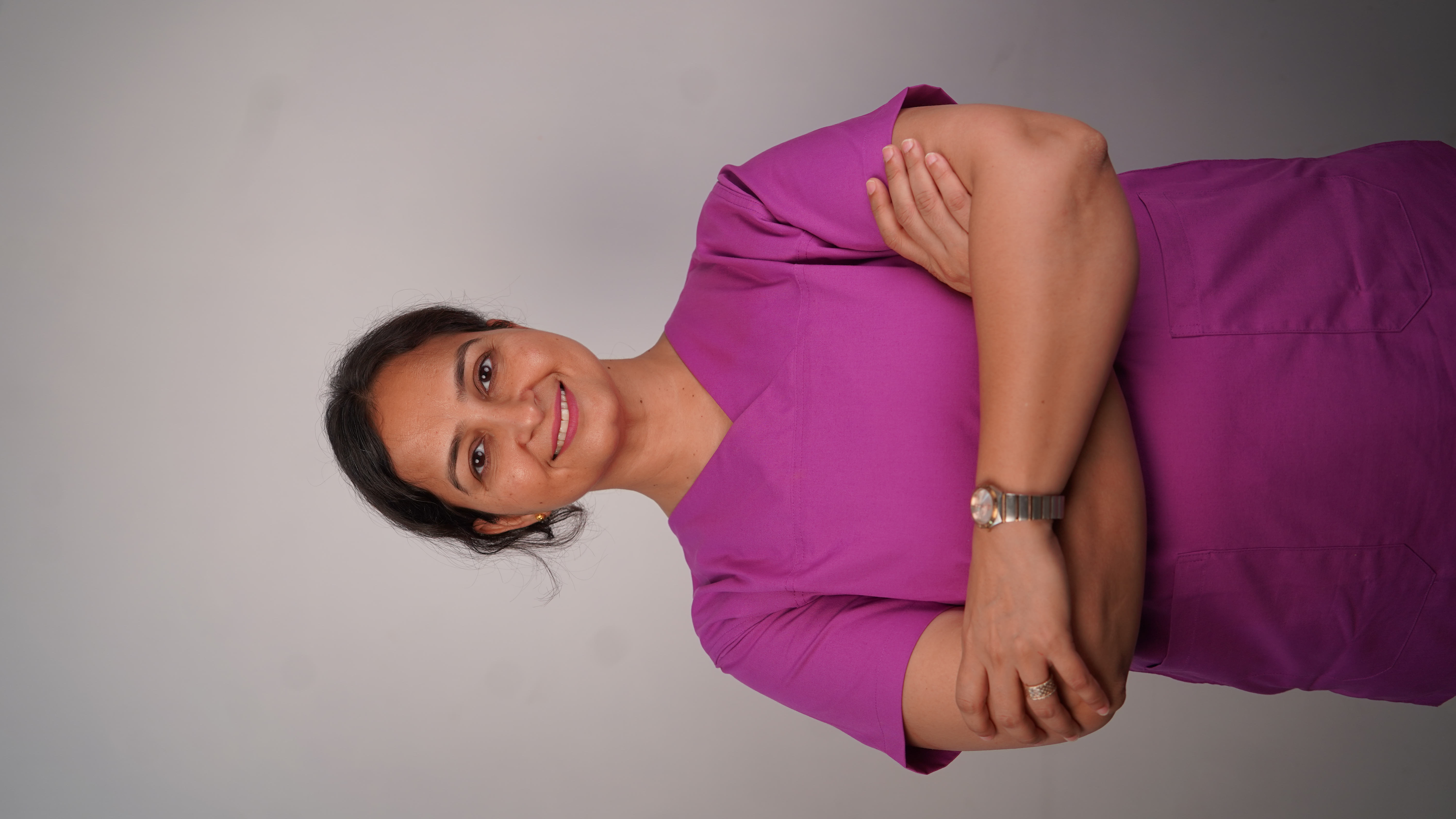 Dr. Abha Abbasi, Co-Founder and Endodontic Dentist at Custom Smiles